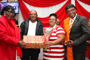 8508 Prize winners 300x200